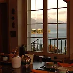 Corseaux Rooms-riviera