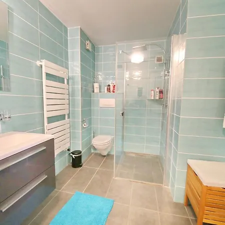 Riviera Beach Apartments Corseaux