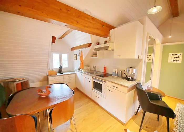 Corseaux Rooms-riviera