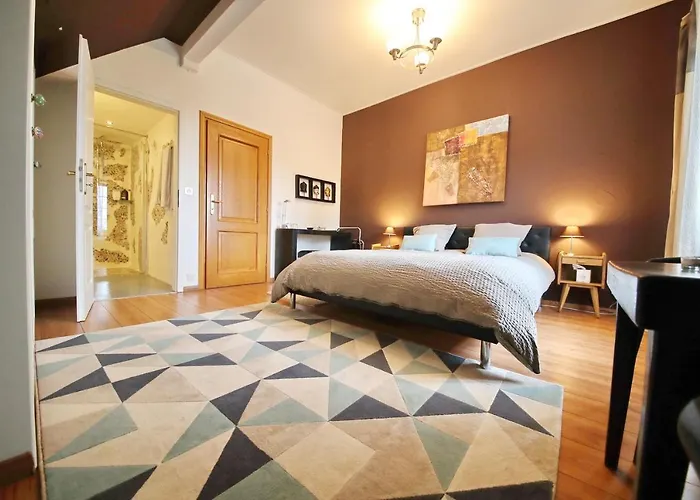 Pensión Corseaux Rooms-riviera