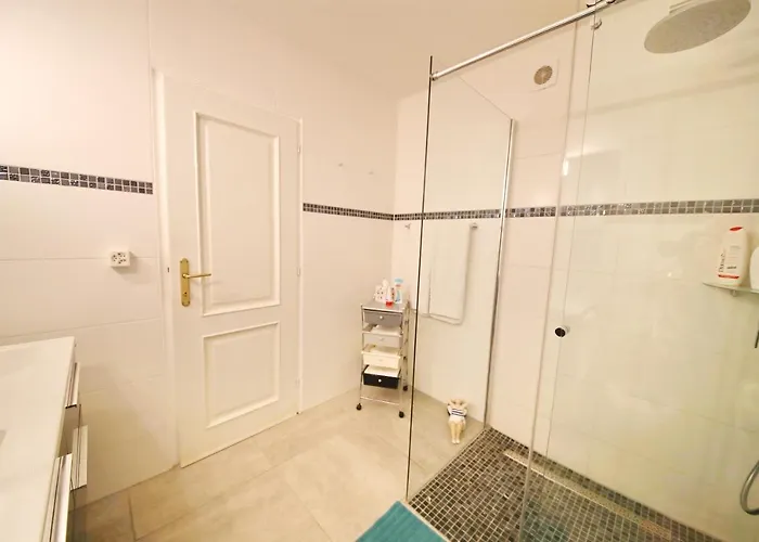 Corseaux Rooms-riviera