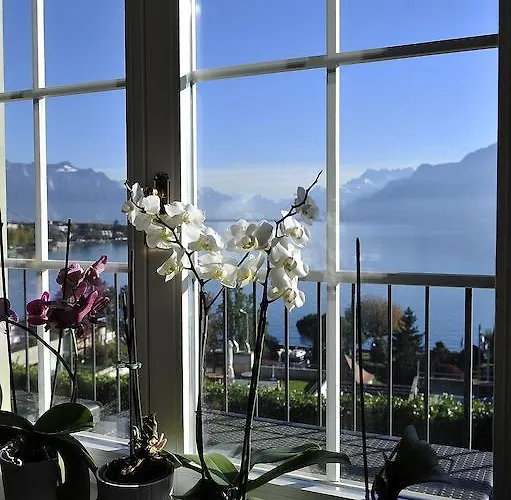 بيت ضيافة Corseaux Rooms-riviera 4*